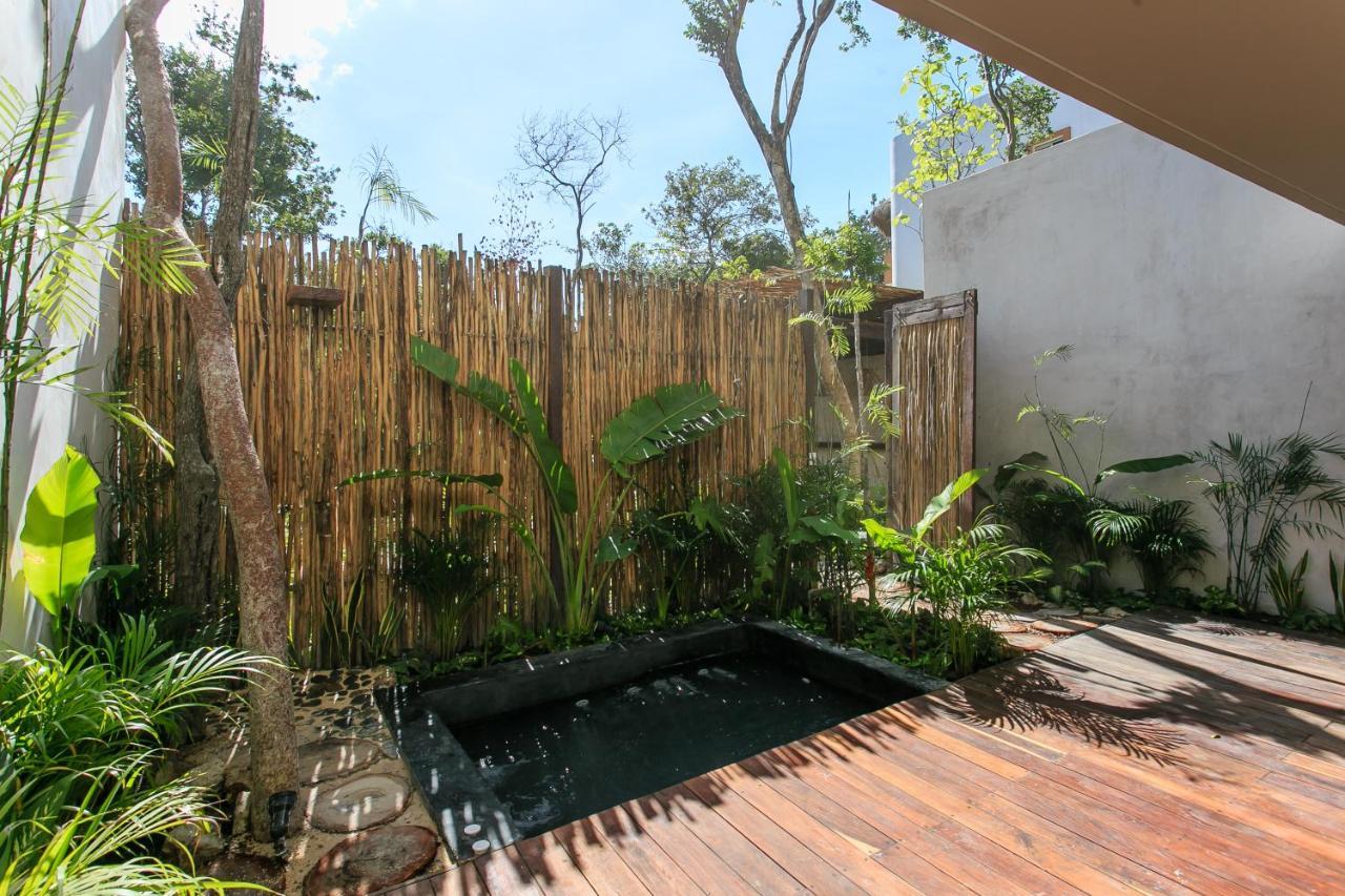 Eco-Chic Design Condos Wrapped In Nature'S Elements By Stella Rentals トゥルム エクステリア 写真