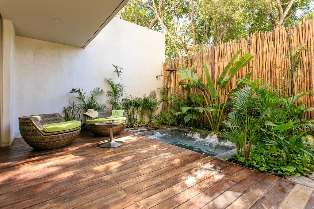 Eco-Chic Design Condos Wrapped In Nature'S Elements By Stella Rentals トゥルム エクステリア 写真