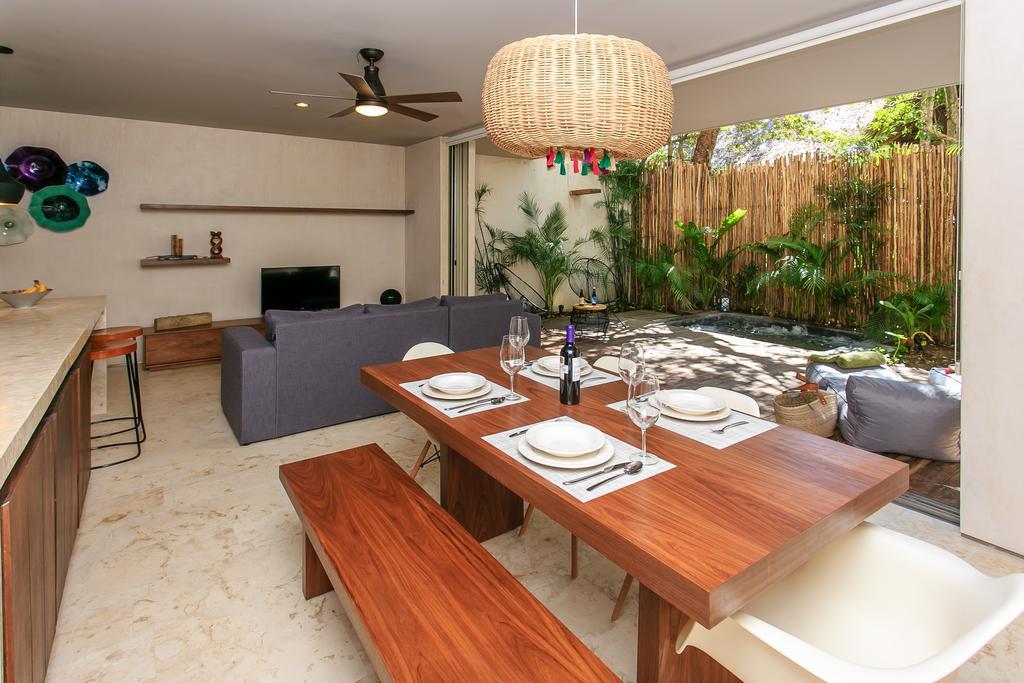 Eco-Chic Design Condos Wrapped In Nature'S Elements By Stella Rentals トゥルム エクステリア 写真