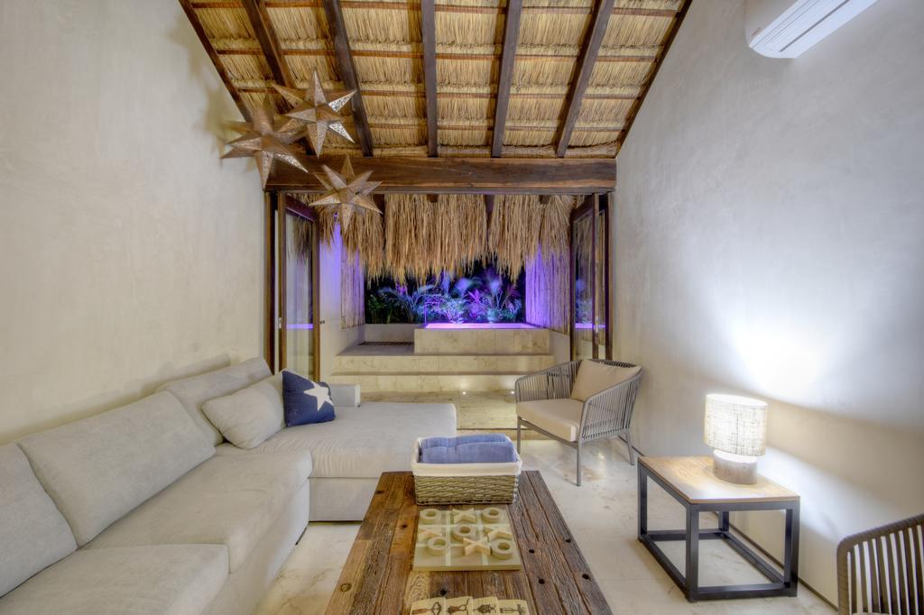 Eco-Chic Design Condos Wrapped In Nature'S Elements By Stella Rentals トゥルム エクステリア 写真